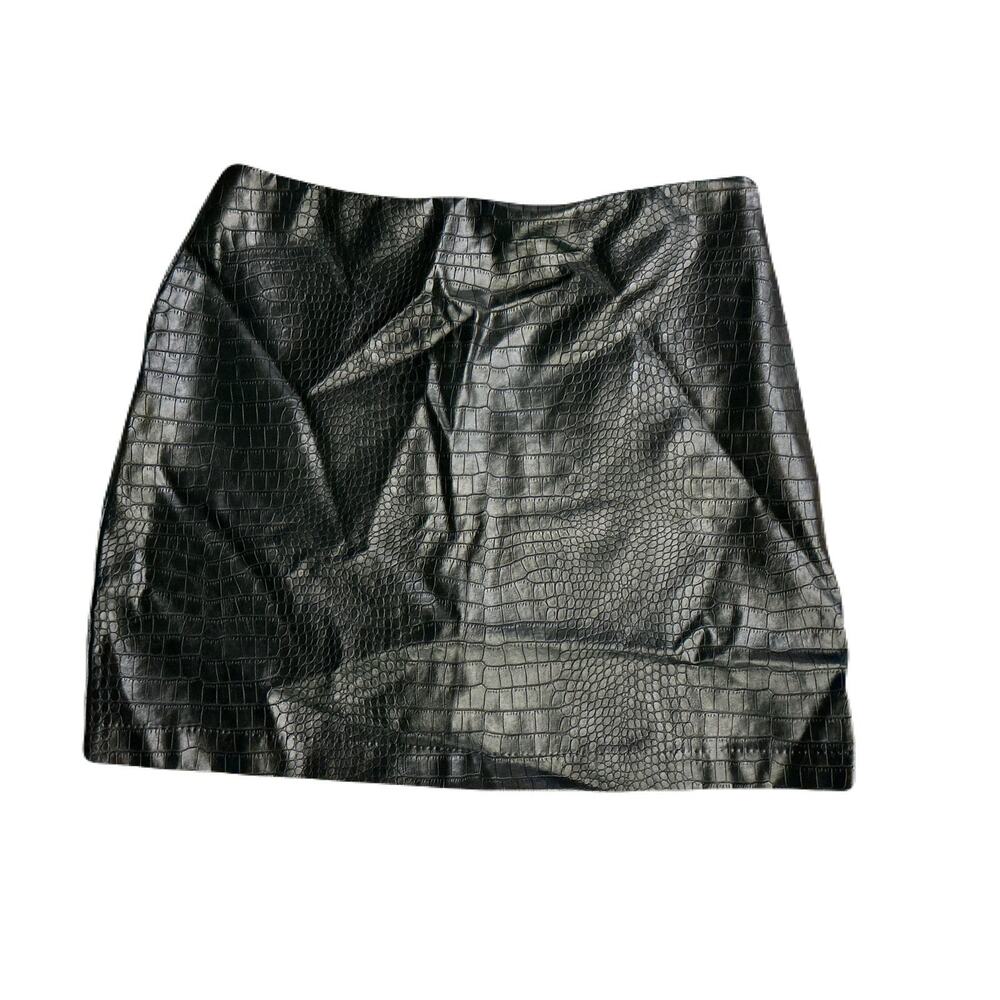 Baddie Black Faux Croc Mini Skirt Y2K Clubwear Large Rave Rock Party Festival